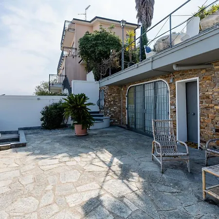 Bella Vista Su Diano By Interhome Casa vacanze Diano Marina